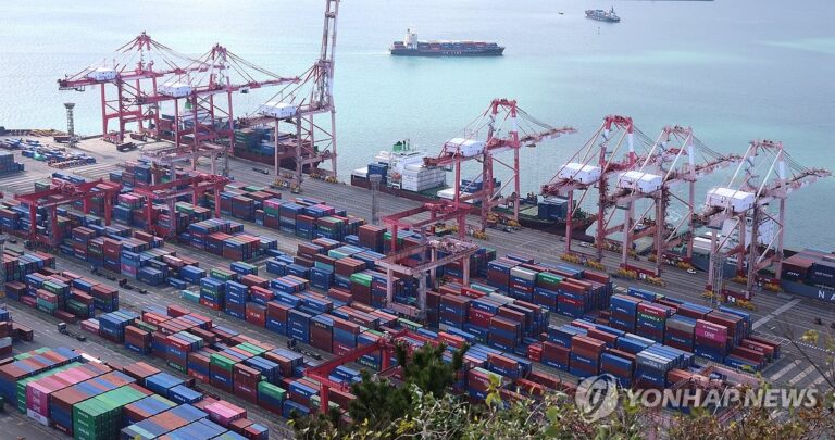 Việt Nam là đối tác thương mại lớn thứ 3 của Hàn Quốc sau Trung Quốc và Mỹ trong 3 năm liên tiếp