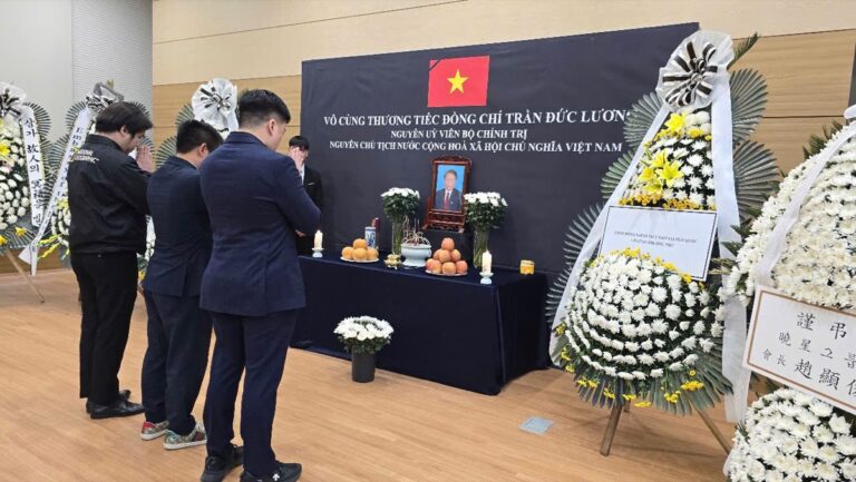 BAViK tham dự lễ viếng nguyên chủ tịch nước Trần Đức Lương tại Hàn Quốc